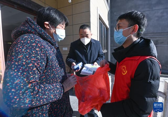 杭州临安:组建村社医疗小分队 助力乡村卫生健康服务